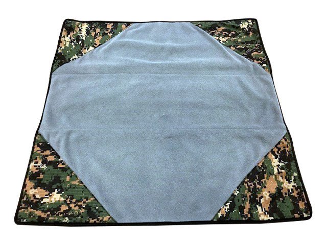 Premium Reversible Pet Sleep Mat 24" X 24" (Made in USA) Sherwood Green Camo Corner