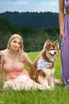 Aria the Fox Lavender Garden Waterproof Dog Leash at Crazy K Farm Pet & Poultry. Dog with floral bandana and pretty purple leash.