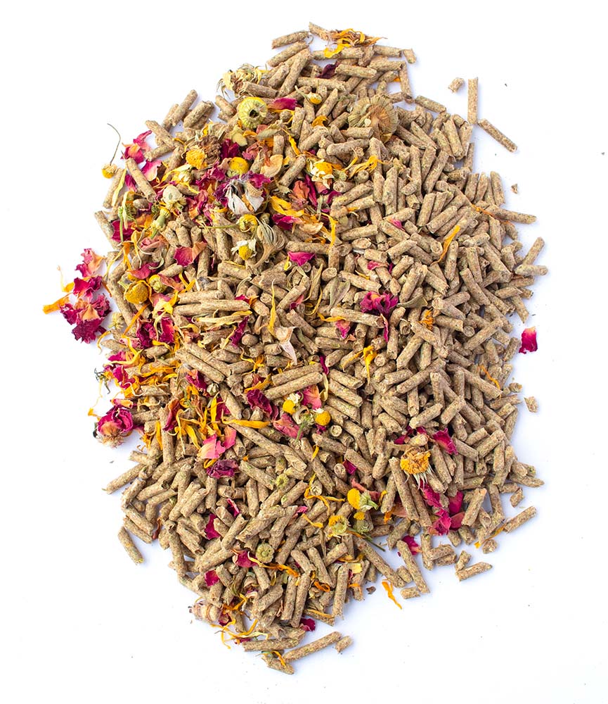 BUNLUV Herbal Rabbit Feed: Pellets with Flowers - Healthy & Natural Diet for Rabbits